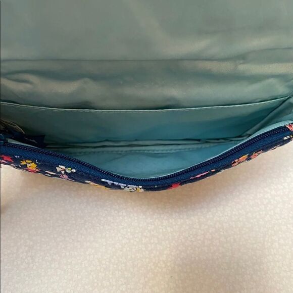 Vera Bradley Turnlock Crossbody Scatter Wildflower - Picture 3 of 4